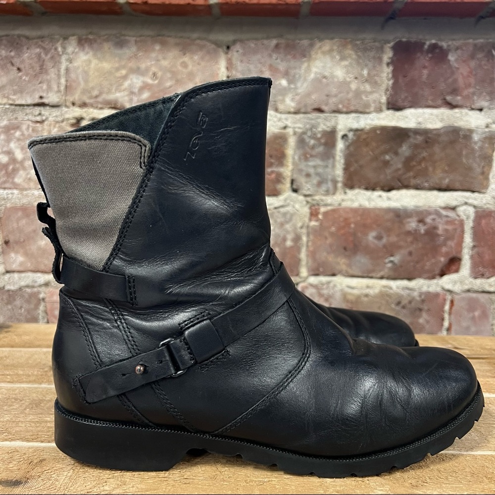Teva Black and Gray Ankle Boots